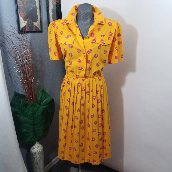 Vintage Dresses & Skirts - Vintage Pleated Summer Dress Yellow Size 14
